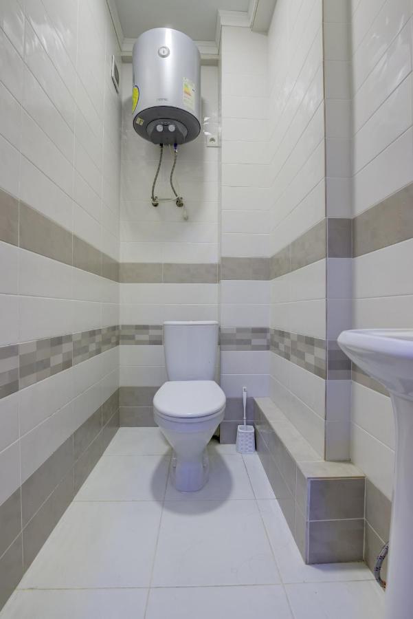 Ferienwohnung 2-Ком Квартира Bischkek Exterior foto